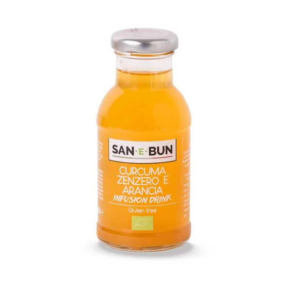 Napój BIO z kurkumą, imbirem i pomarańczą